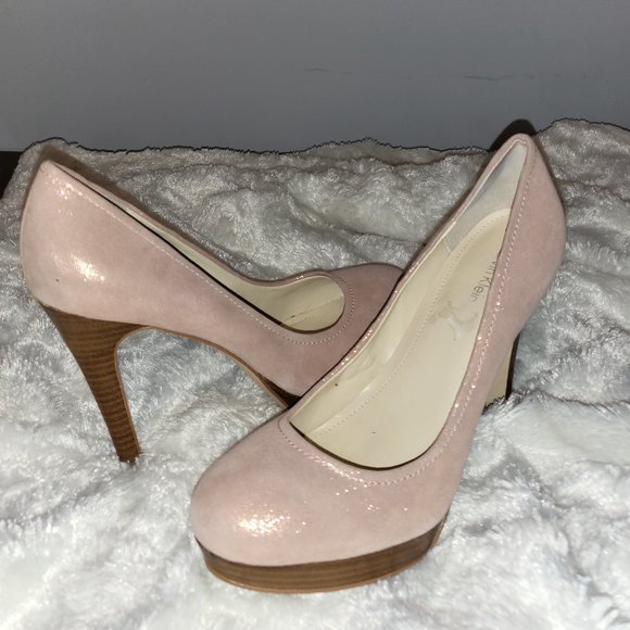 Pink Calvin Klein platform heels - size 6.5 - Picture 1 of 2